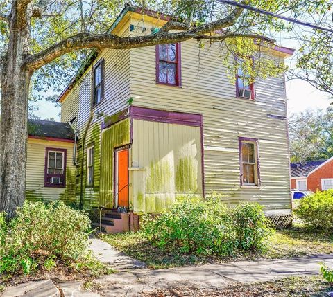 Photo of 56 Georgia Avenue N, Mobile, AL 36604 (MLS # 7704273)