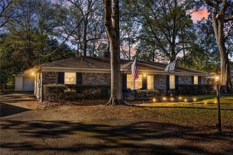 Photo of 617 Best Drive, Saraland, AL 36571 (MLS # 7702983)