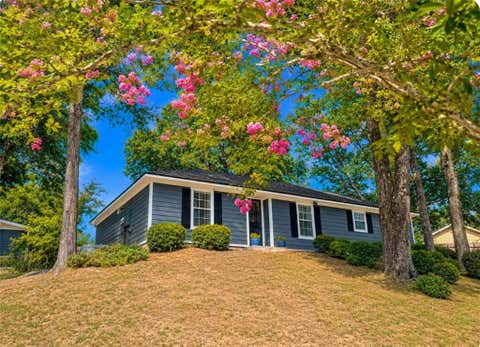 Photo of 1704 Princeton Woods Drive W, Mobile, AL 36618 (MLS # 7807714)