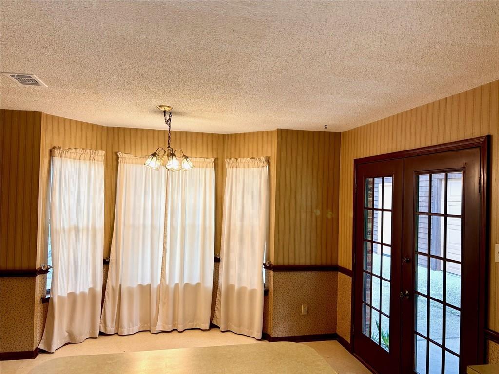 Mobile, Alabama 36609, United States, 3 Bedrooms Bedrooms, ,2 BathroomsBathrooms,Residential,Active,191289