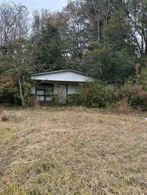 Photo of 1211 Barker Drive E, Mobile, AL 36608 (MLS # 7696322)