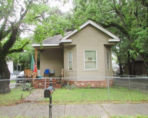 Photo of 966 Baltimore Street, Mobile, AL 36605 (MLS # 7792487)