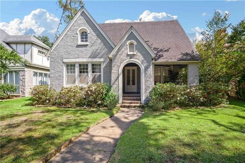 Photo of 257 Mcdonald Avenue, Mobile, AL 36604 (MLS # 7663340)