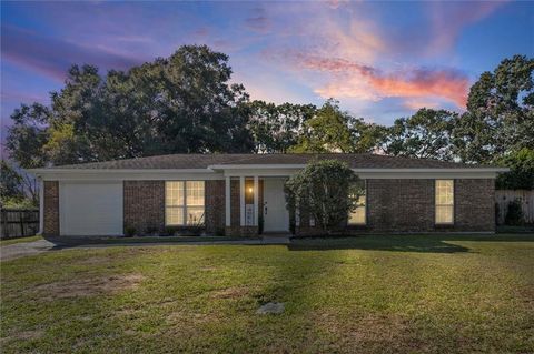 Photo of 5198 Lancelot Drive, Mobile, AL 36619 (MLS # 7672069) Photo of 5198 Lancelot Drive, Mobile, AL 36619 (MLS # 7672069)