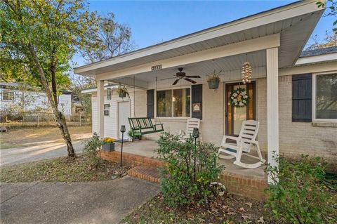 Photo of 2033 Morganthau Drive, Mobile, AL 36618 (MLS # 7712145)