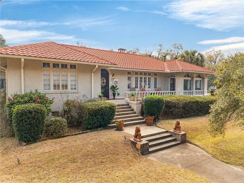 Photo of 1563 Government Street, Mobile, AL 36604 (MLS # 7738012)