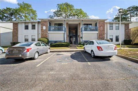 Photo of 6040 Grelot Road #204, Mobile, AL 36609 (MLS # 7696467)