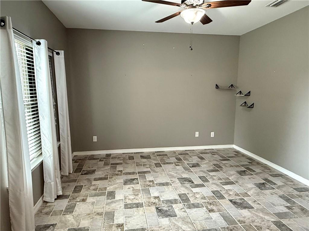 Mobile, Alabama 36695, United States, 3 Bedrooms Bedrooms, ,2 BathroomsBathrooms,Residential,Active,201276