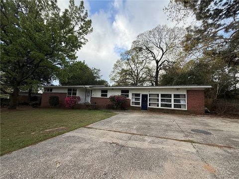 Photo of 4003 Michael Boulevard, Mobile, AL 36609 (MLS # 7732927)