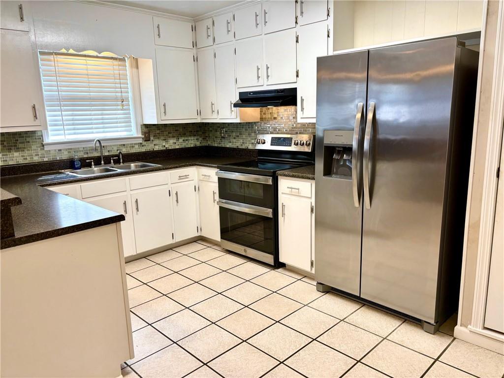 Theodore, Alabama 36582, United States, 4 Bedrooms Bedrooms, ,2 BathroomsBathrooms,Residential,Active,226489