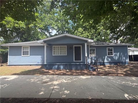 Photo of 1400 Forest Dell Road, Mobile, AL 36618 (MLS # 7787865)