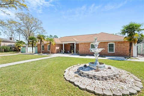 Photo of 1255 Spring Valley Drive E, Mobile, AL 36693 (MLS # 7644937)