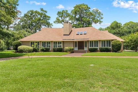 Photo of 4170 Spring Valley Drive N, Mobile, AL 36693 (MLS # 7803316)