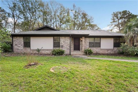 Photo of 106 Lively Circle, Daphne, AL 36526 (MLS # 7732681)