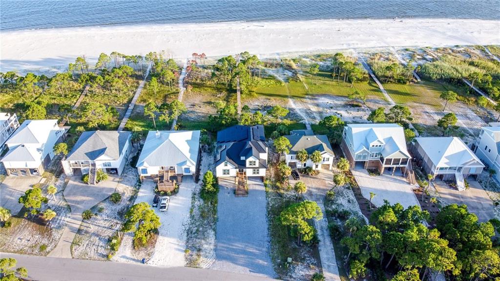 Dauphin Island, Alabama, 36528, United States, 6 Bedrooms Bedrooms, ,8 BathroomsBathrooms,Residential,Active,1907975