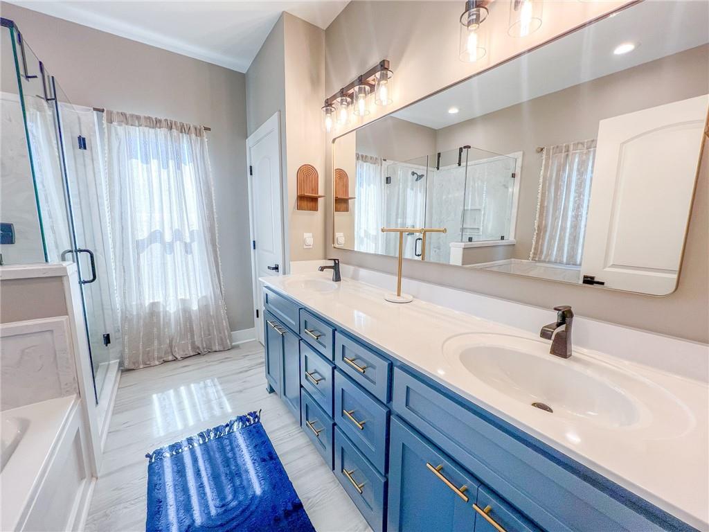 Dauphin Island, Alabama, 36528, United States, 6 Bedrooms Bedrooms, ,8 BathroomsBathrooms,Residential,Active,1907975