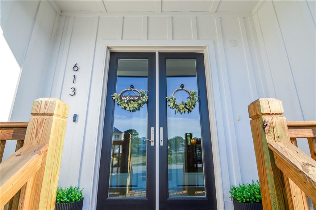 Dauphin Island, Alabama, 36528, United States, 6 Bedrooms Bedrooms, ,8 BathroomsBathrooms,Residential,Active,1907975