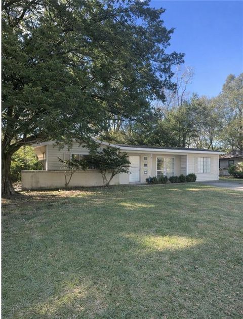 Photo of 660 Halifax Drive, Mobile, AL 36609 (MLS # 7718402)