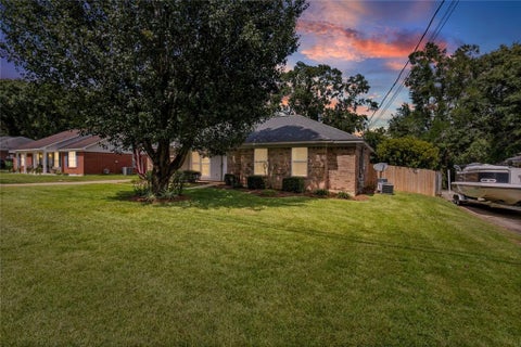 Photo of 9430 Yorktowne Way, Mobile, AL 36695 (MLS # 7831843)
