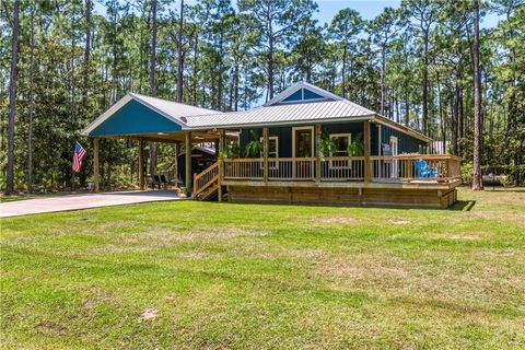 Photo of 123 Buchanan Street, Dauphin Island, AL 36528 (MLS # 7754454)