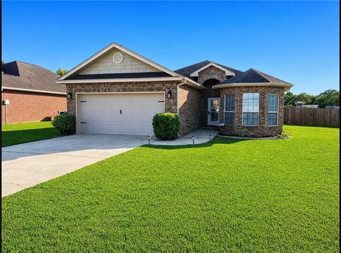 Photo of 9341 Livingstone Lane, Mobile, AL 36695 (MLS # 7771444)