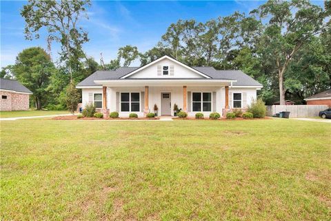 Photo of 7088 Country Oaks Drive, Irvington, AL 36544 (MLS # 7662179) Photo of 7088 Country Oaks Drive, Irvington, AL 36544 (MLS # 7662179)