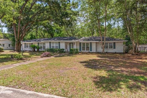Photo of 3806 Claridge Road N, Mobile, AL 36608 (MLS # 7773460)