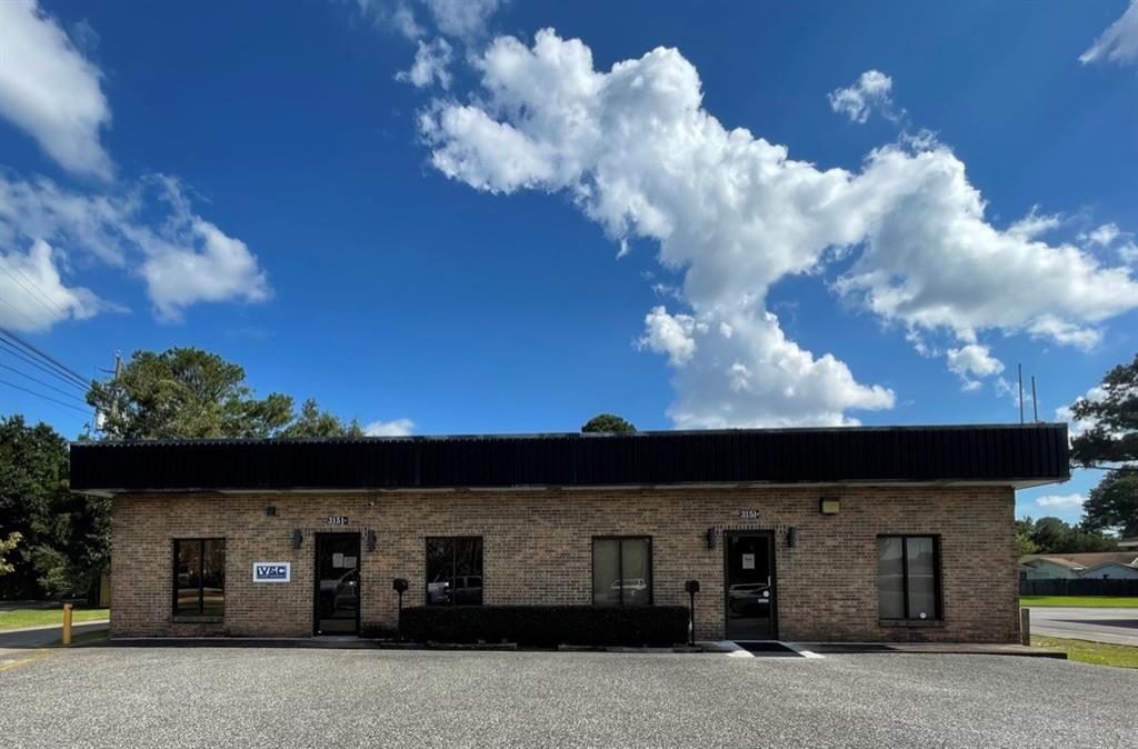 Photo 1 of 8 — 3151 Midtown Park S, Mobile, AL 36606