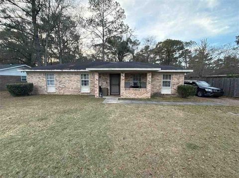 Photo of 1462 Darwood Drive, Mobile, AL 36605 (MLS # 7708838)