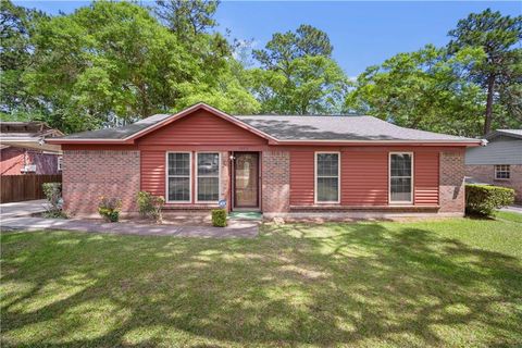 Photo of 1020 Middle Ring Road, Mobile, AL 36608 (MLS # 7761538)
