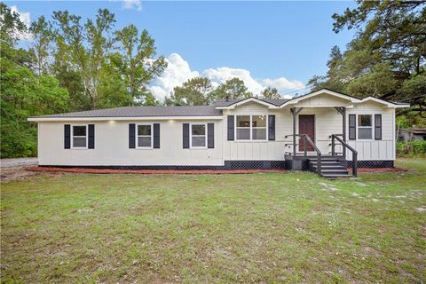 Photo of 152 Dewitt Avenue, Satsuma, AL 36572 (MLS # 7658447) Photo of 152 Dewitt Avenue, Satsuma, AL 36572 (MLS # 7658447)