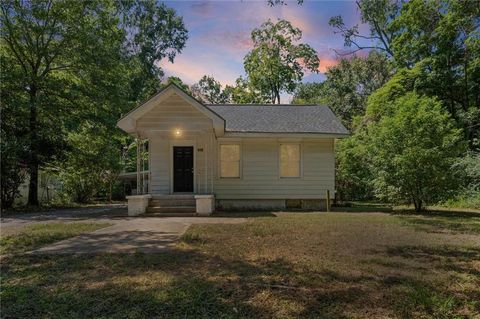 Photo of 610 Clarke Street, Mobile, AL 36606 (MLS # 7642586)