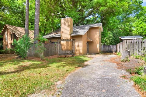 Photo of 856 Henckley Avenue, Mobile, AL 36609 (MLS # 7752029)