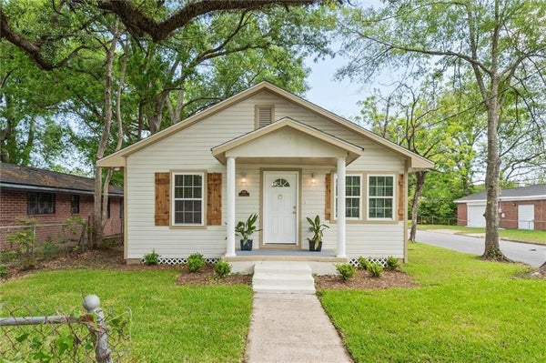 900 SUMMERVILLE ST, MOBILE, AL 36617 - Image 57d4f1c10fe7015da32a2bafe4ce6adf/953947562