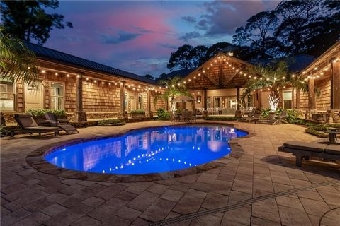 Photo of 137 Fort Louis Court, Dauphin Island, AL 36528 (MLS # 7437274)