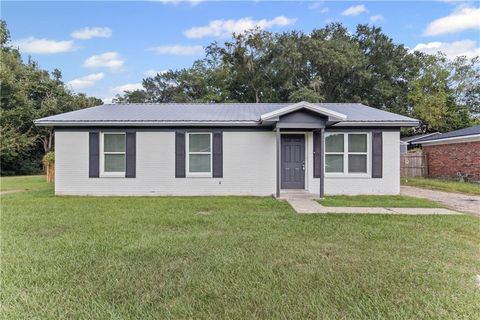 Photo of 7795 Bellingrath Road, Theodore, AL 36582 (MLS # 7617693) Photo of 7795 Bellingrath Road, Theodore, AL 36582 (MLS # 7617693)