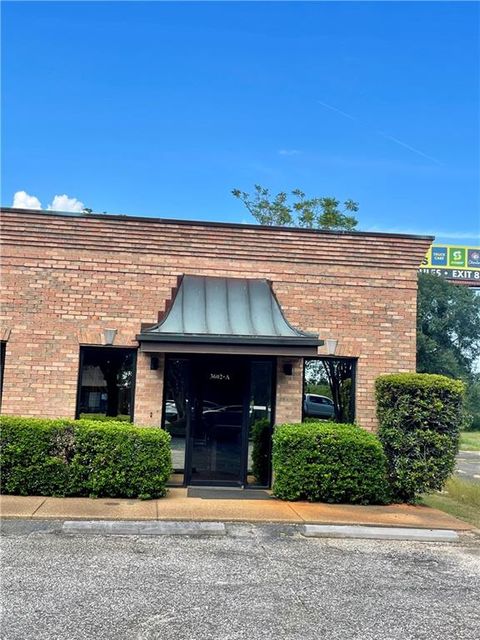 Photo of 3602 Old Shell Road #A, Mobile, AL 36608 (MLS # 7654228)