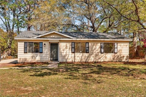 Photo of 1644 Princess Helen Road W, Mobile, AL 36618 (MLS # 7739869)