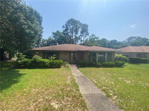 Photo of 5213 Drexel Drive, Mobile, AL 36693 (MLS # 7590854)