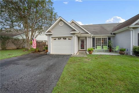 Photo of 655 Spring Lake Court, Mobile, AL 36695 (MLS # 7661596)