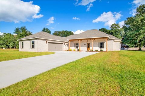 Photo of 10109 Deer Creek Drive E, Mobile, AL 36582 (MLS # 7673679)