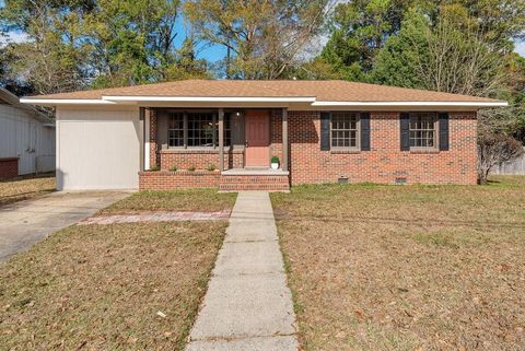 Photo of 761 Grand Boulevard, Chickasaw, AL 36611 (MLS # 7695634)