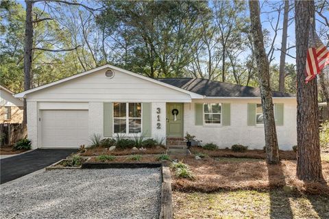 Photo of 312 Vanderbilt Drive, Mobile, AL 36608 (MLS # 7706632)