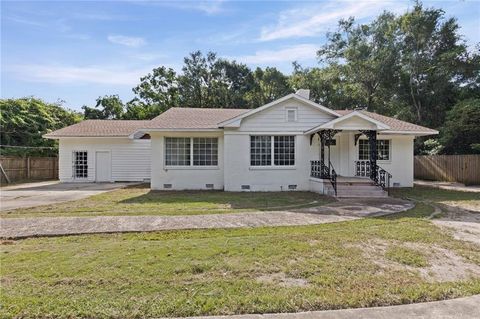 Photo of 281 Florida Street S, Mobile, AL 36606 (MLS # 7810598)