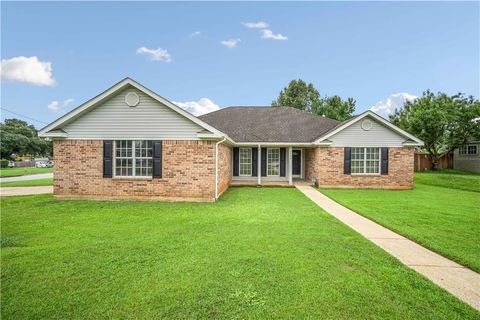 Photo of 2290 Bob White Court, Mobile, AL 36695 (MLS # 7805313)