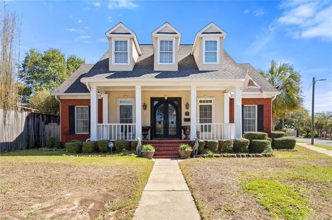 Photo of 249 Warren Street S, Mobile, AL 36602 (MLS # 7538975) Photo of 249 Warren Street S, Mobile, AL 36602 (MLS # 7538975)