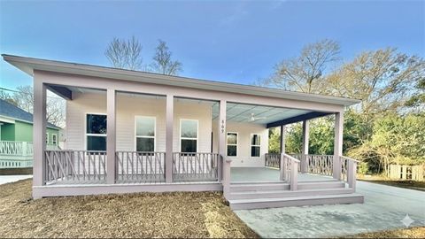 Photo of 869 Edwards Street, Mobile, AL 36610 (MLS # 7715927)