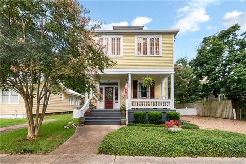 Photo of 12 Lemoyne Place, Mobile, AL 36604 (MLS # 7634636)