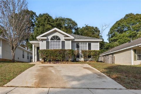 Photo of 7354 Willow Pointe Drive N, Mobile, AL 36695 (MLS # 7687277)