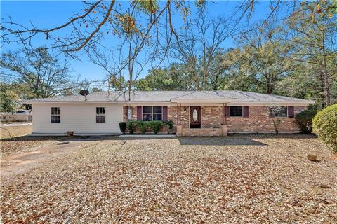 Photo of 1320 Oak Street, Daphne, AL 36526 (MLS # 7716121)